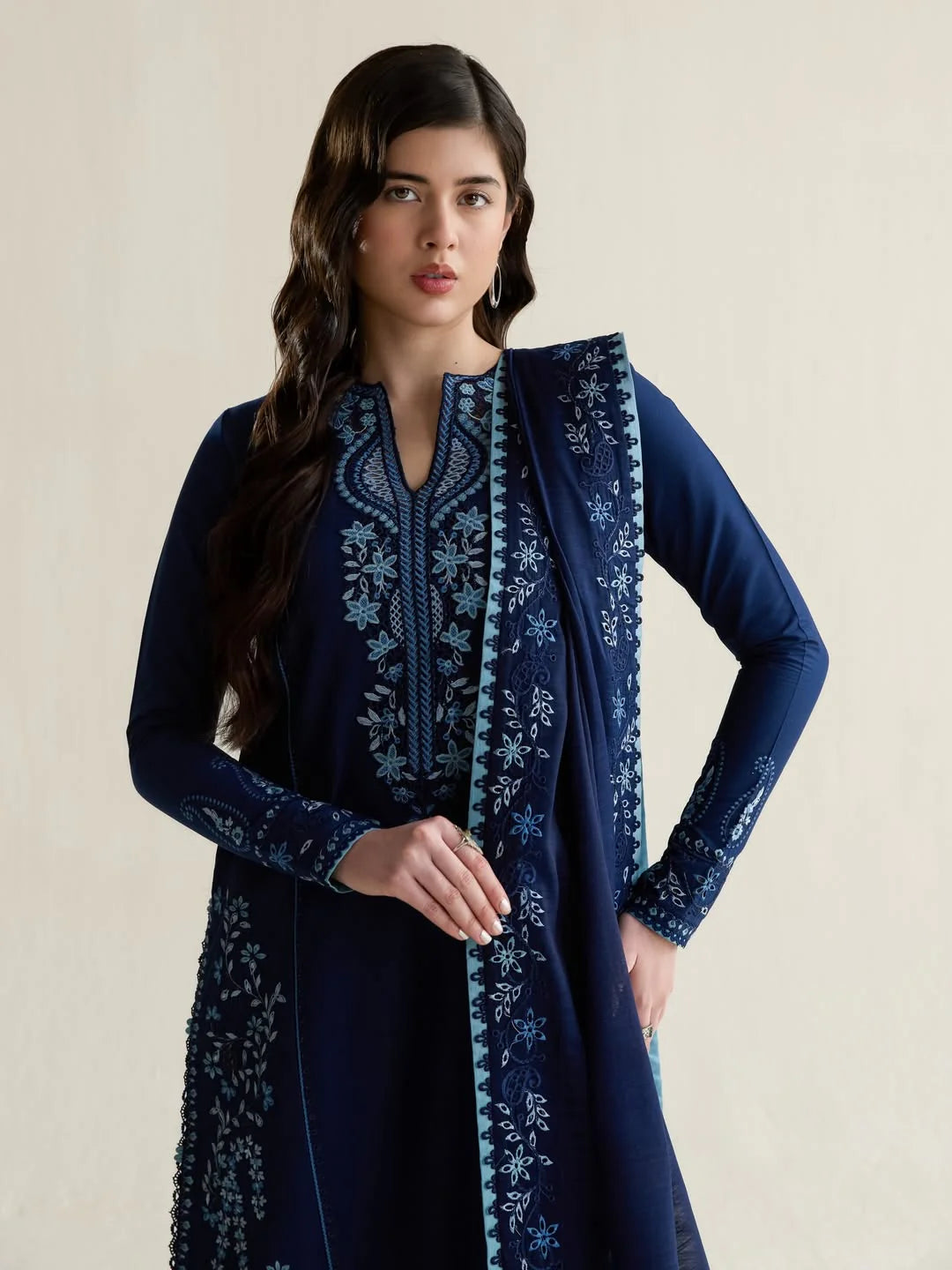 Pakeeza- Embroidered 3PC-LAWN