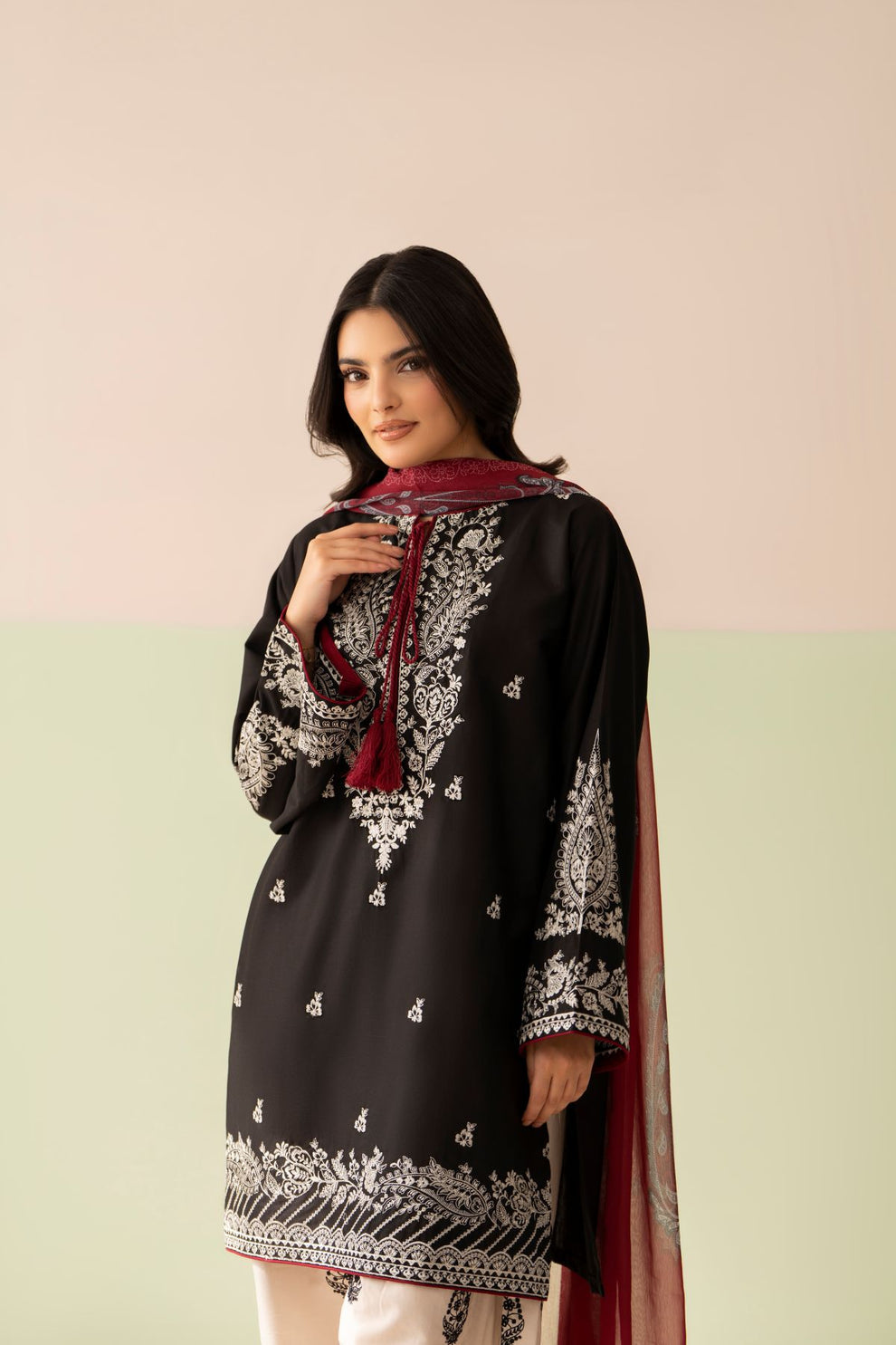 Moon EMBROIDERED 3PC