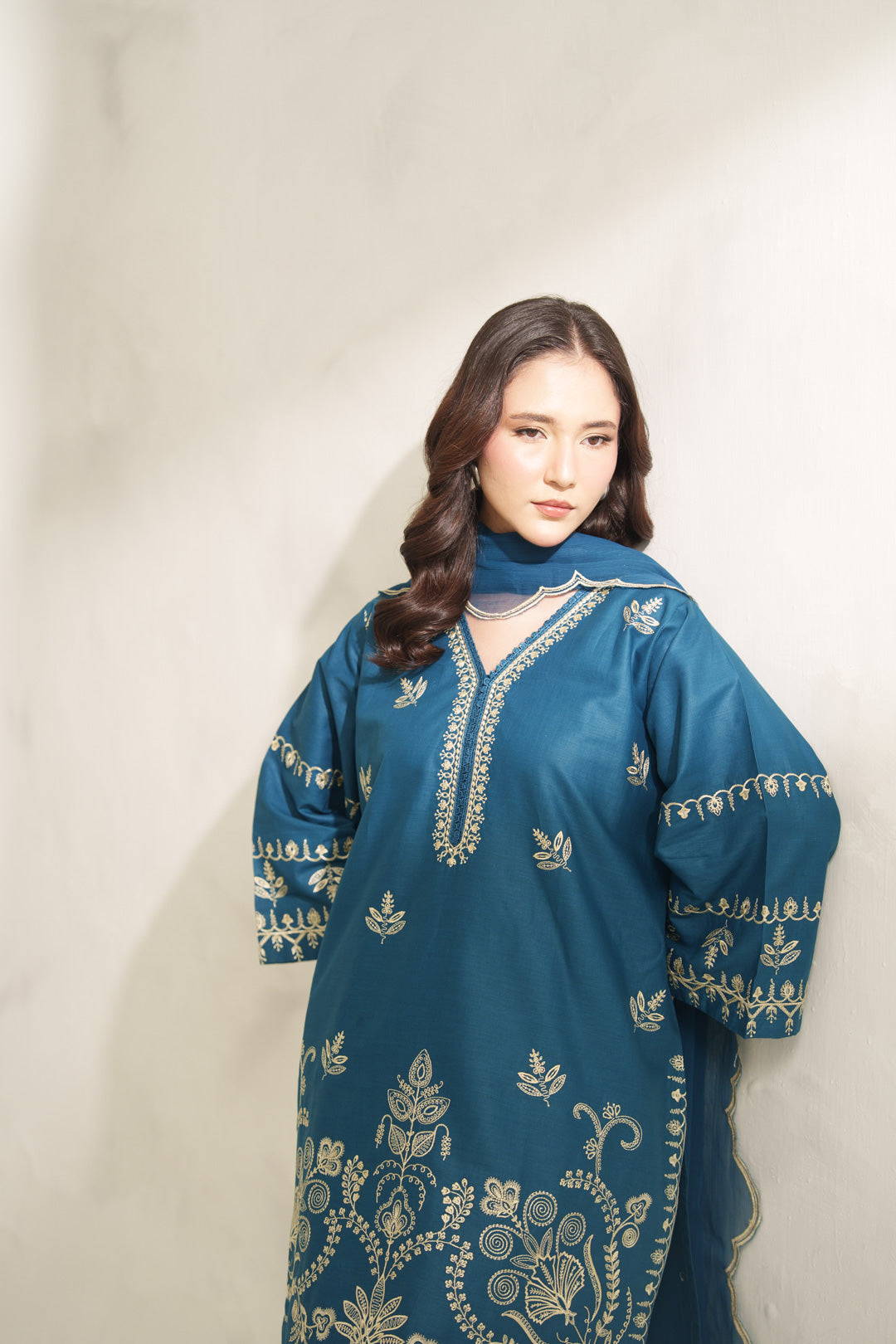 URWA EMBROIDERED 3PC