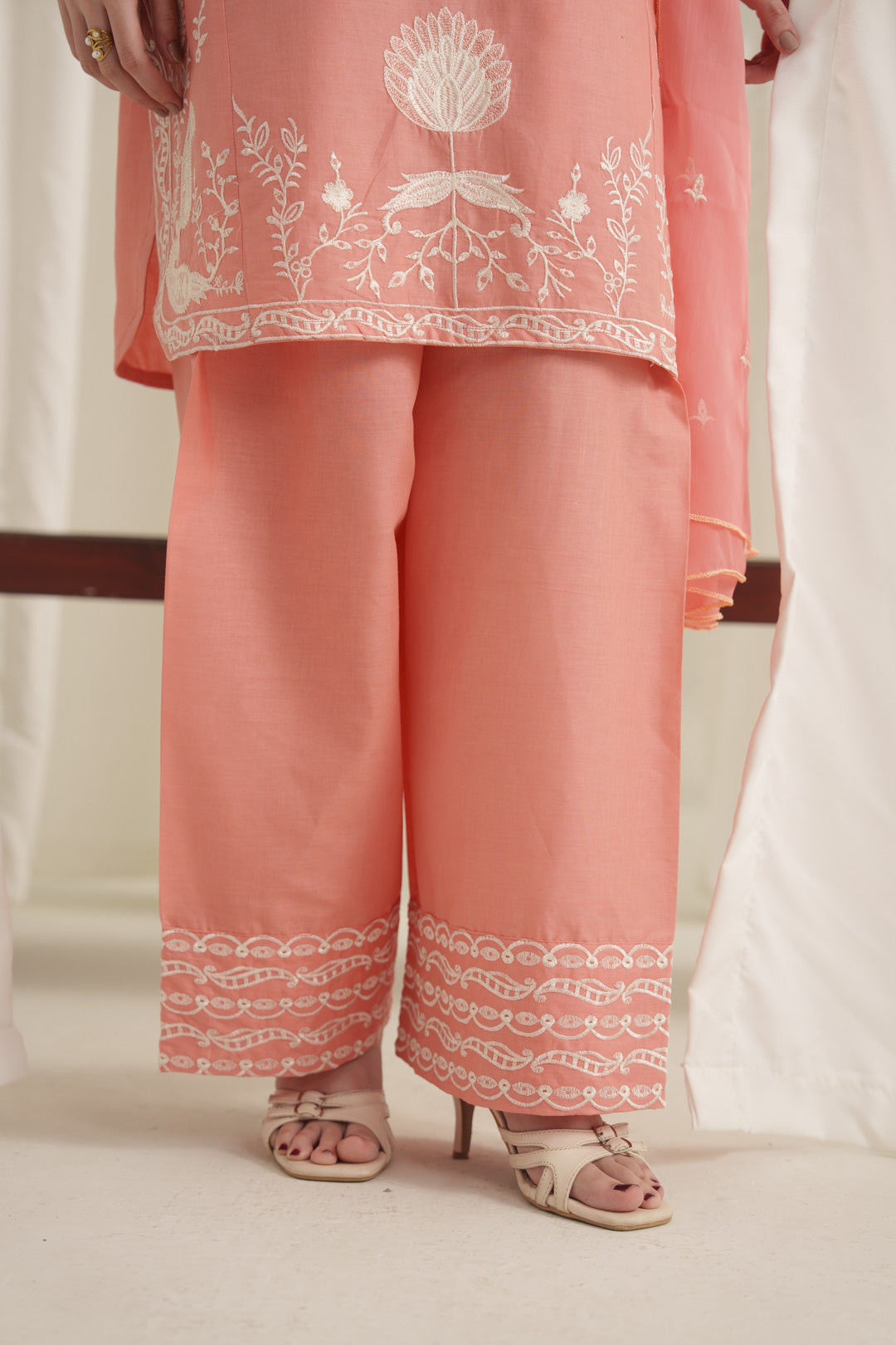 SAFIA EMBROIDERED 3PC