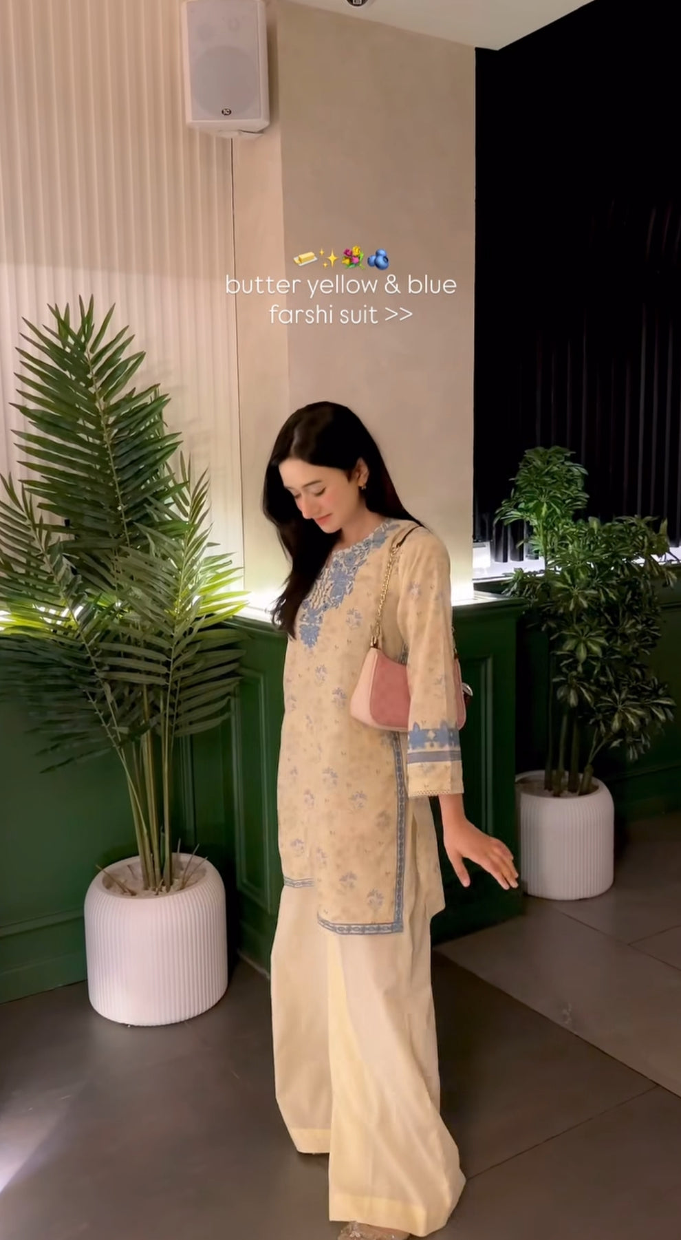 Mehjbeen Embroidered 2PC
