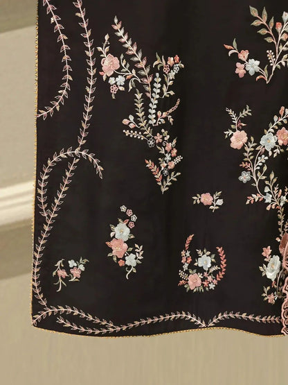 Haniya Embroidered 3PC-Lawn