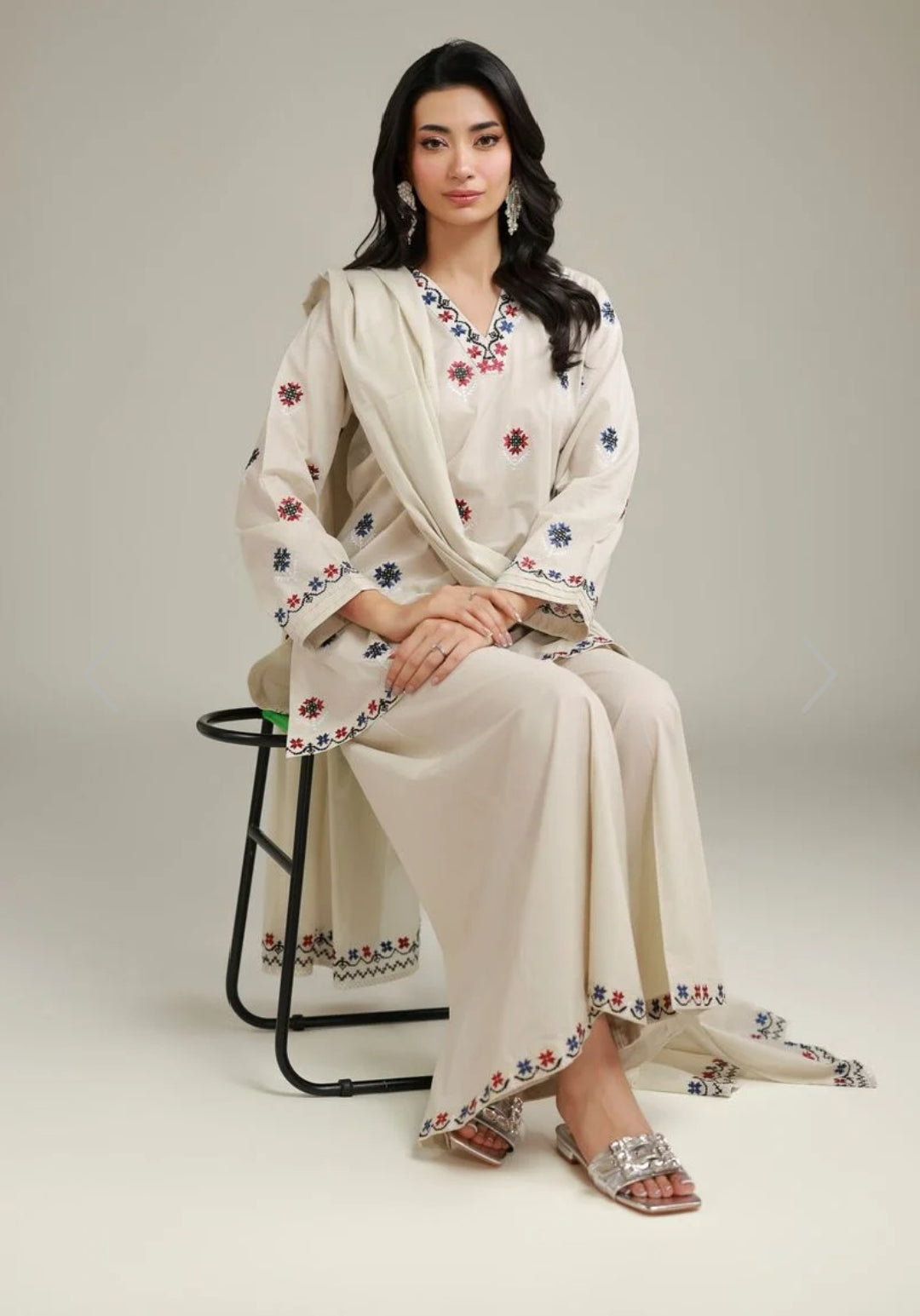 AJWA EMBROIDERED 3PC