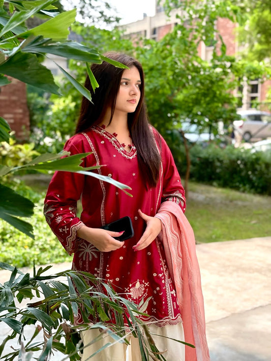 NAYA Embroidered 3PC-Lawn