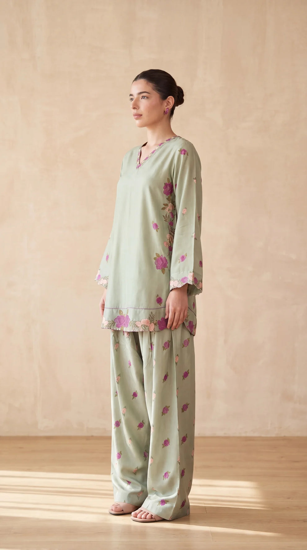 ZIVA EMBROIDERED 3PC