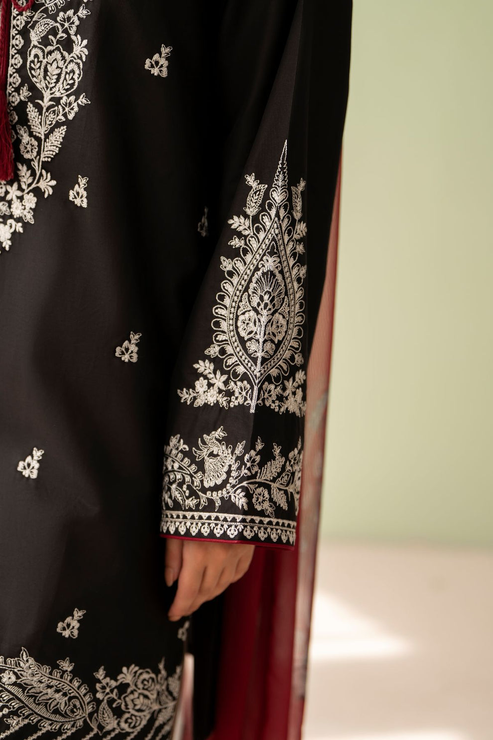 Moon EMBROIDERED 3PC