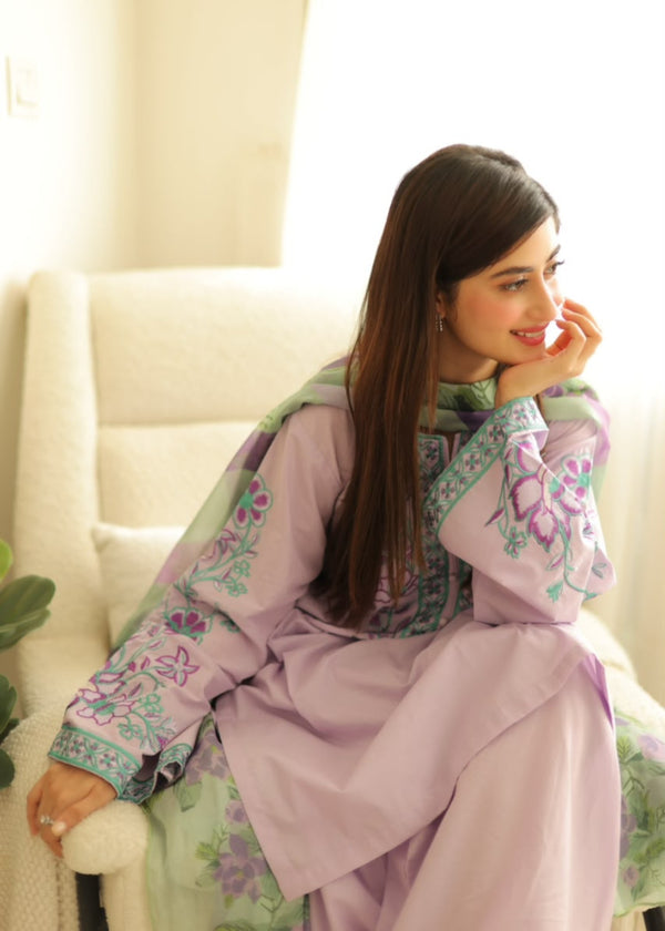 KANEEZ EMBROIDERED 3PC