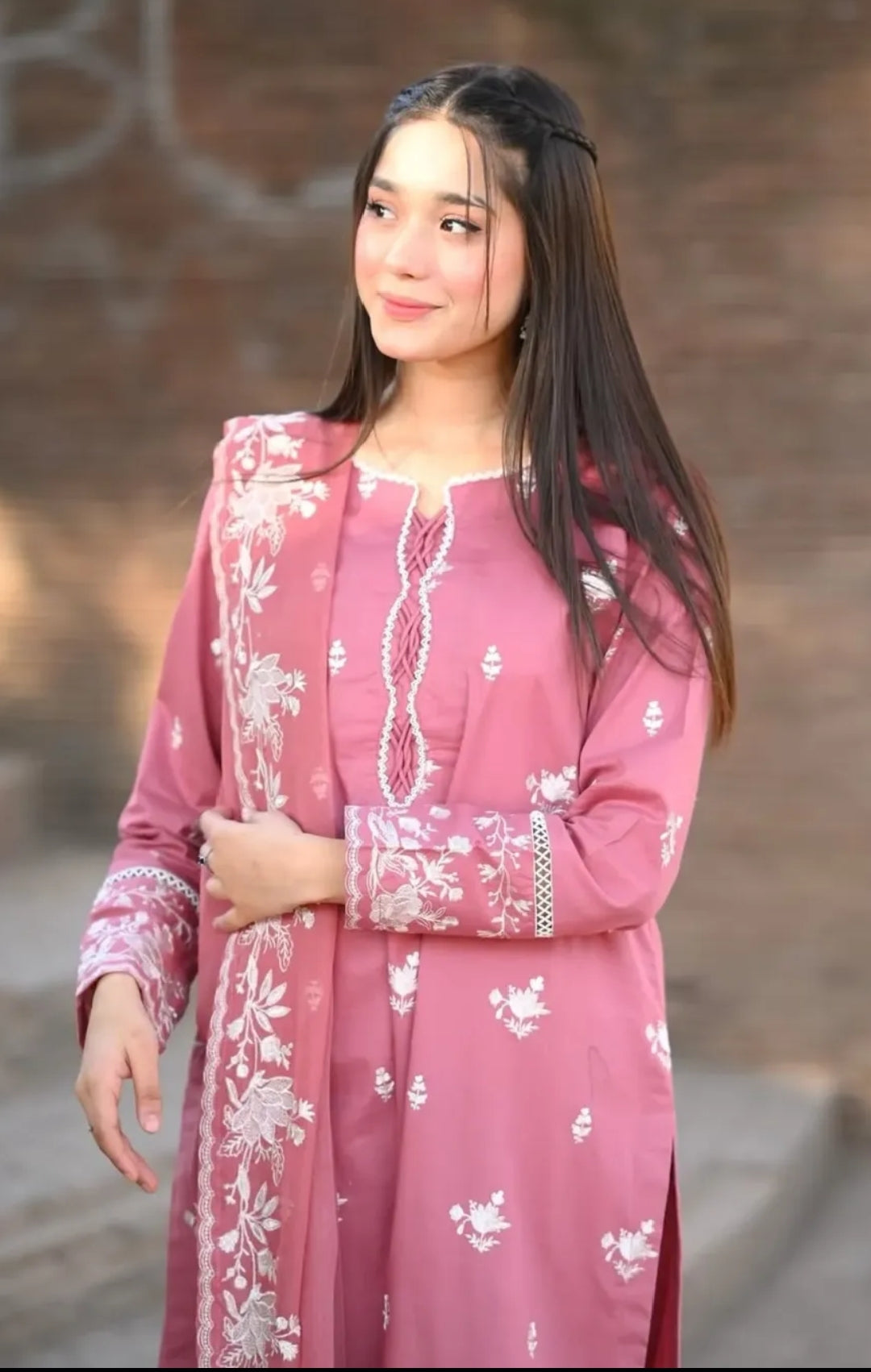 Nazneen Embroidered 3PC-Lawn