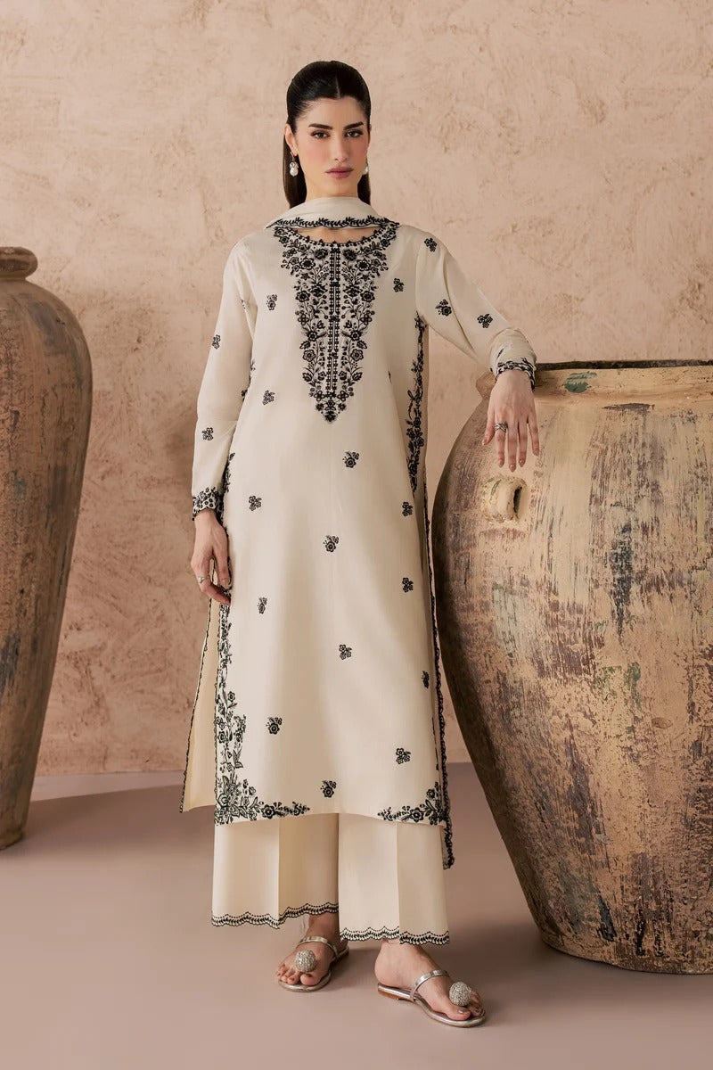 MAYAL EMBROIDERED 3PC
