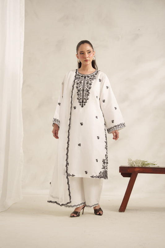 MAYAL EMBROIDERED 3PC